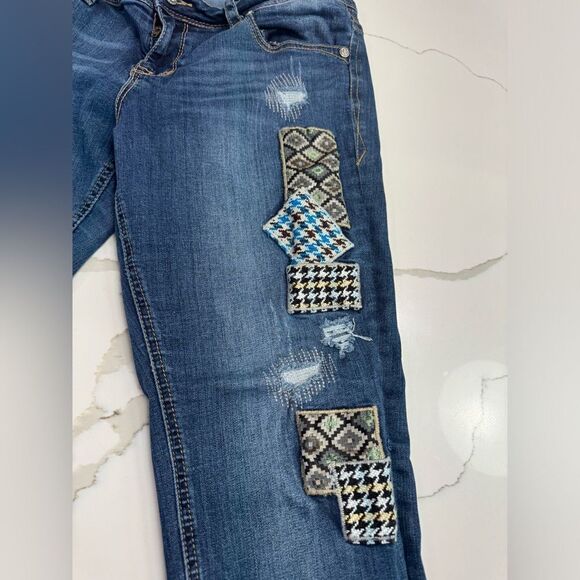 Grace in LA patchwork distressed jeans size 29 - Picture 2 of 8